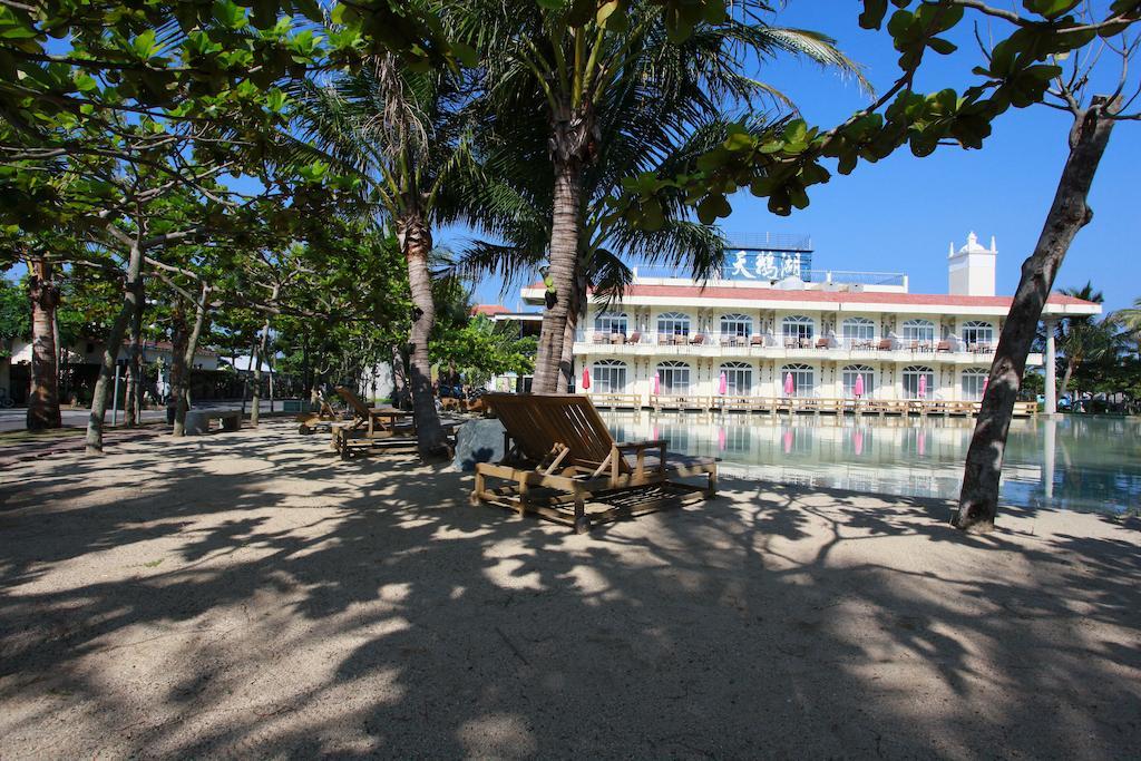 Swan Lake Villa Resort Nanwan Exterior photo
